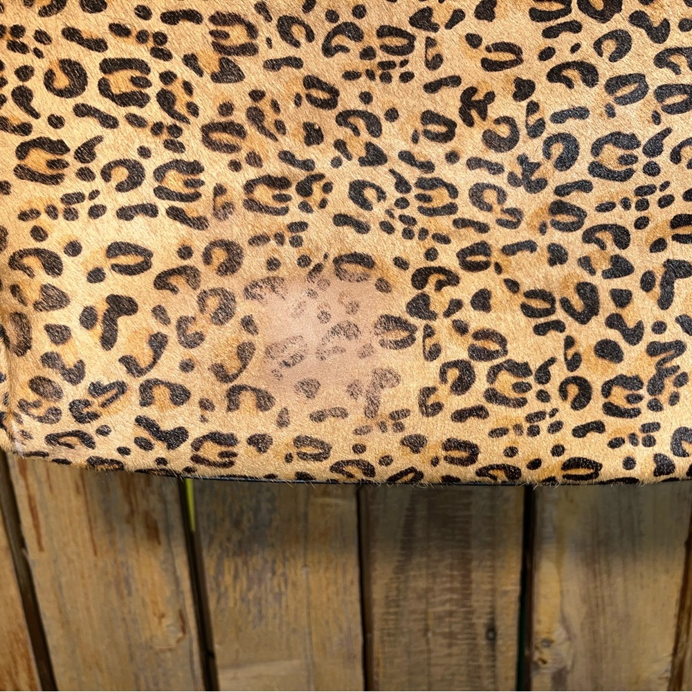 Fossil Cheetah Patterned Tote - image 8